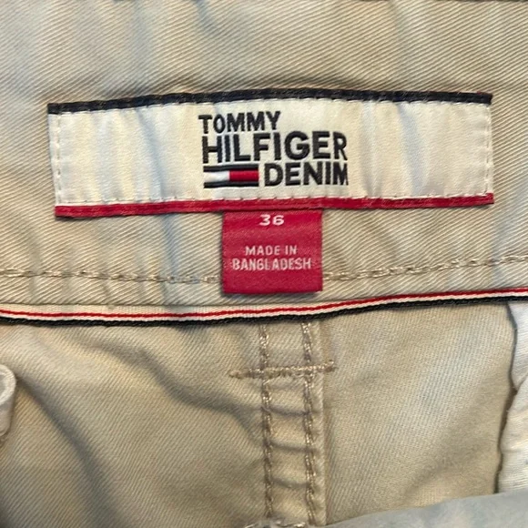 Tommy Hilfiger khaki cargo shorts size36 great condition super soft comfortable - Picture 3 of 14